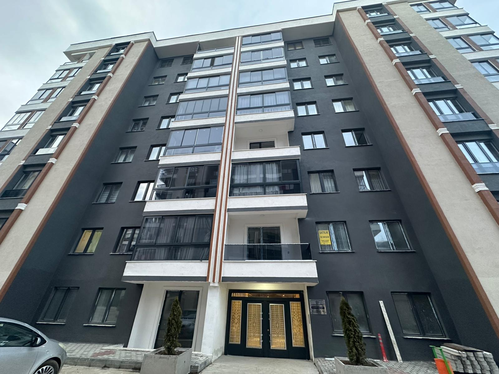 YILDIZKENT'TE SATILIK DAİRE